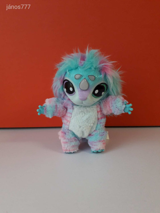 Eredeti Moose Magic Mixies plüss kisállat 17 cm-es kabala figura Hangot ad , világít ! EXTRA !!