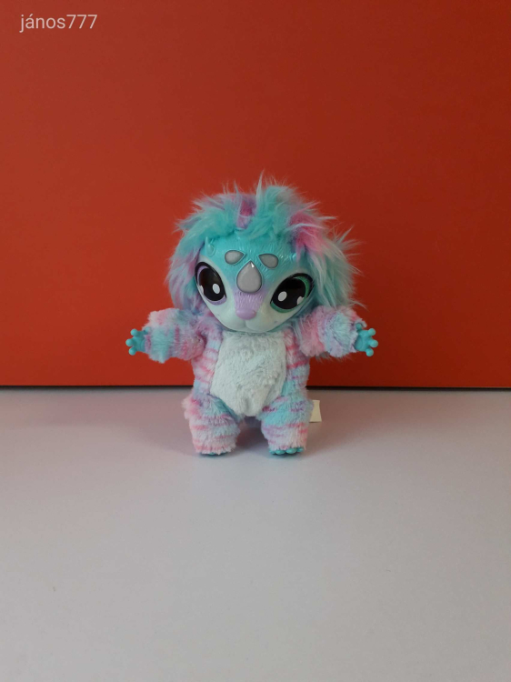 Eredeti Moose Magic Mixies plüss kisállat 17 cm-es kabala figura Hangot ad , világít ! EXTRA !!