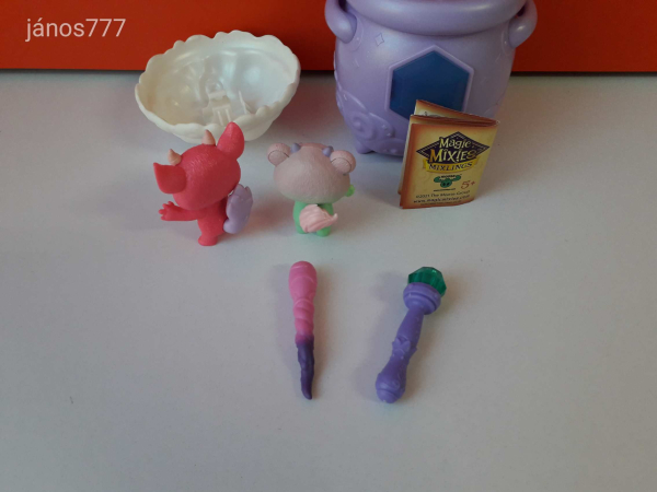 Eredeti Moose Magic Mixies Üst + 2 kisállat + kiegészítők !  EXTRA !!