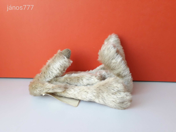 Eredeti Tip Top Toys KOJOTE Konrad PRÉRIFARKAS kabala figura 32 cm-es Gyűjteményi plüssfigura EXTRA
