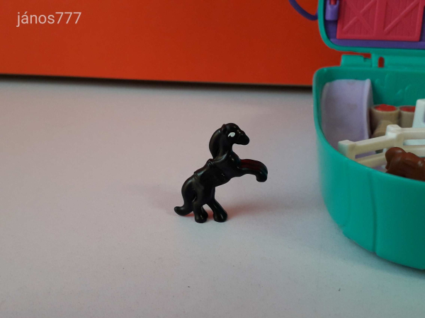 Eredeti Mattel 2019 Polly Pocket Kaktusz farm lovasudvar ház játéktér LOVARDA !!