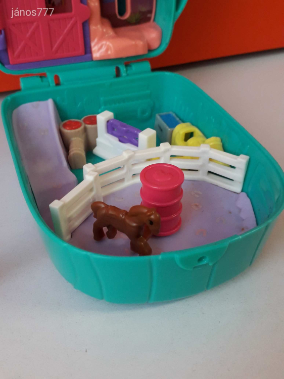 Eredeti Mattel 2019 Polly Pocket Kaktusz farm lovasudvar ház játéktér LOVARDA !!