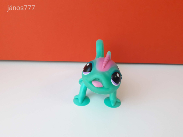 Eredeti Moose Little Live Pets: Leon a ragyogó Kaméleon figura INTERAKTÍV ! Világít + Hangot adó 2.