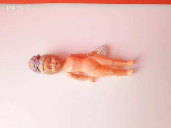 Eredeti olasz BABA retro vintage régi baba 18 cm-es pislogós baba ! EXTRA ! Made in Italy