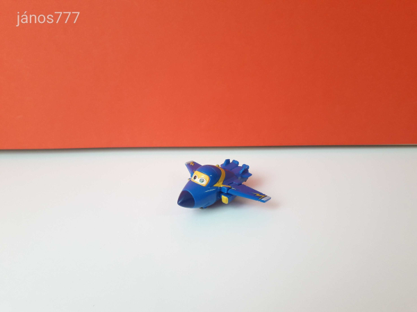 Eredeti Super Wings A Szárnyalók transformers átalakítható repülő Jerome !! 6,5x7x3cm