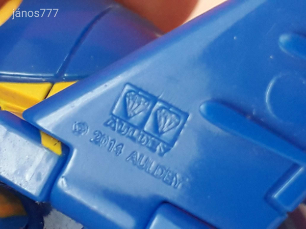 Eredeti Super Wings A Szárnyalók transformers átalakítható repülő Jerome !! 6,5x7x3cm