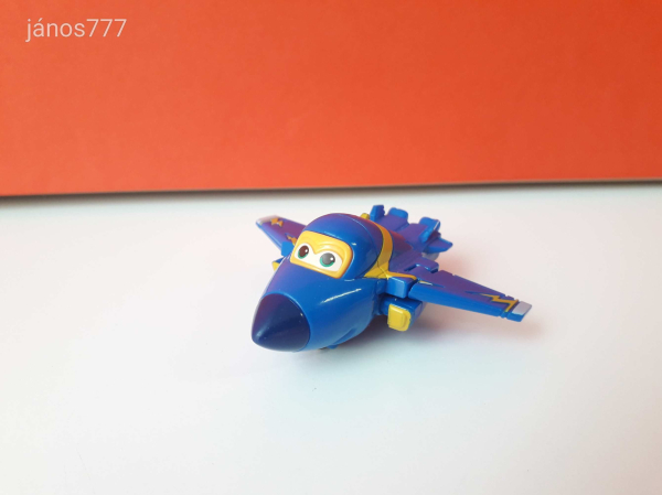 Eredeti Super Wings A Szárnyalók transformers átalakítható repülő Jerome !! 6,5x7x3cm