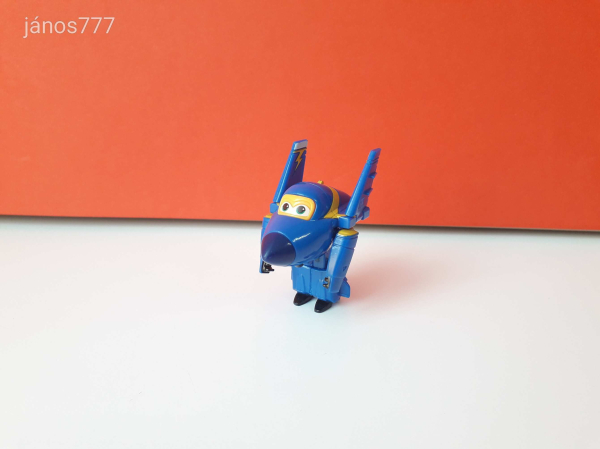 Eredeti Super Wings A Szárnyalók transformers átalakítható repülő Jerome !! 6,5x7x3cm