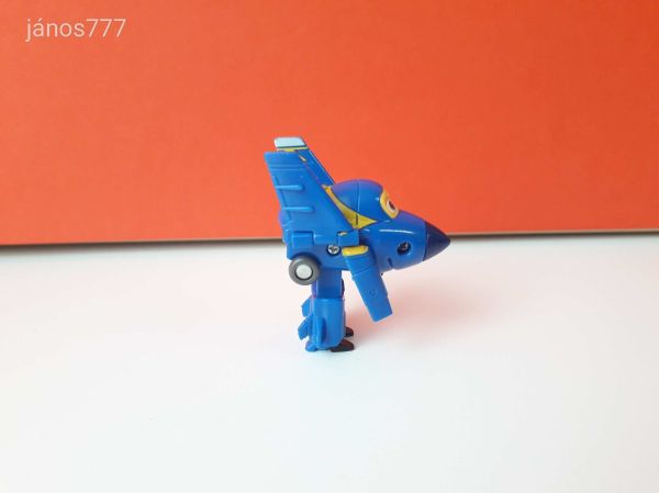 Eredeti Super Wings A Szárnyalók transformers átalakítható repülő Jerome !! 6,5x7x3cm