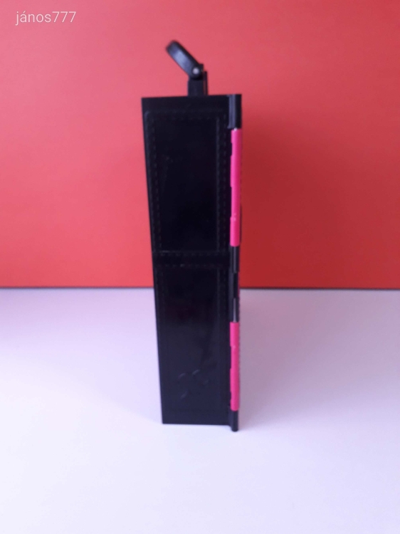Eredeti Mattel 2011 Barbie hordozható gardrób szekrény ruha és kiegészítő tároló !