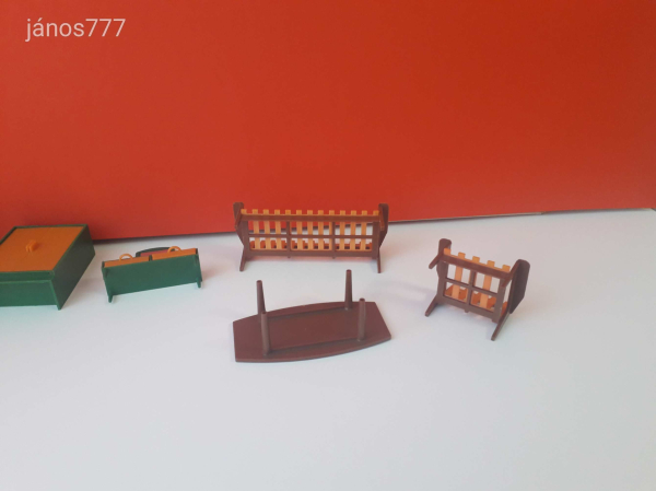 Vintage baba BÚTOR szett retro babaház játék kiegészítő Hálószoba + kerti bútor , ágy szekrény fotel