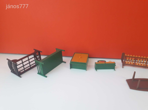 Vintage baba BÚTOR szett retro babaház játék kiegészítő Hálószoba + kerti bútor , ágy szekrény fotel