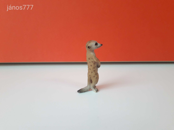 Eredeti Schleich szurikáta állatfigura ! 5,5cm ! 2006-os kiadás ! Schleich 14368