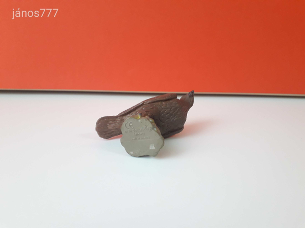 Eredeti Schleich Sas madár állatfigura ! 7x6,5cm ! 1998-as kiadás !! Schleich 16701