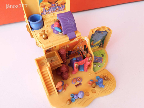 Eredeti Bluebird 1995 Polly Pocket Disney ALADDIN ház Agrabah piac retro játéktér ! EXTRA