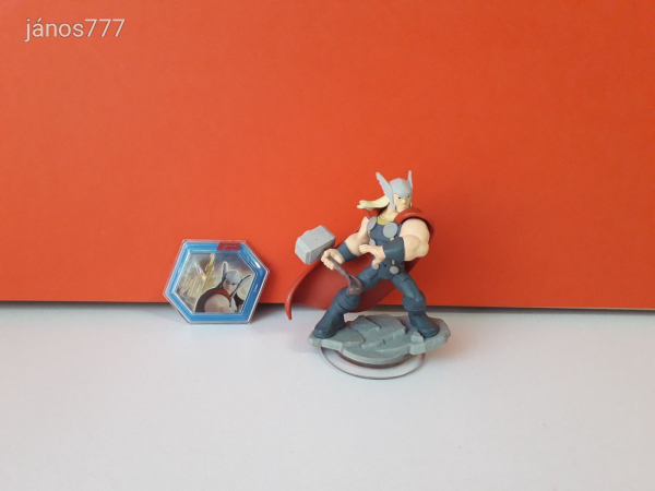 Eredeti Disney Infinity 2.0 Marvel Thor játékfigura + Power Disc !!