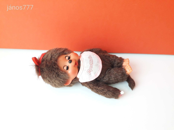 Sekiguchi Monchhichi Moncsicsi ALVÓ Pislogó Moncsi retro kabala figura !! EXTRA !!
