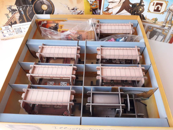 Eredeti Ludonaute Colt Express társasjáték !!