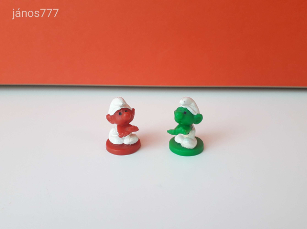 Eredeti Peyo Hupikék Törpikék 2db Törp figura ! 3cm!
