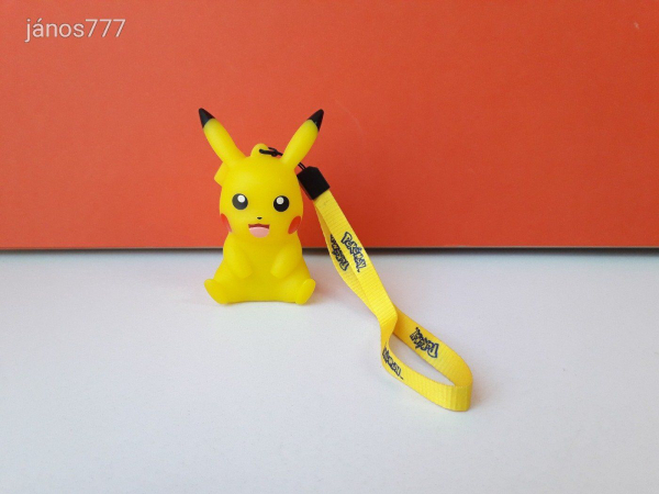 Eredeti Pokémon Pikachu Nintendo világító figura !! 9cm