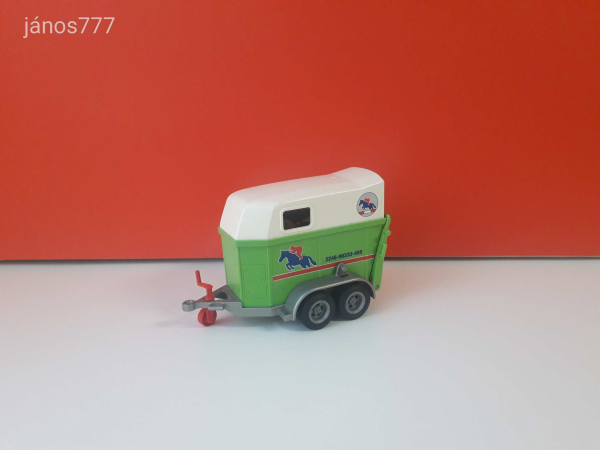 Eredeti Playmobil Lószállító utánfutó + 2db ló csomag !!
