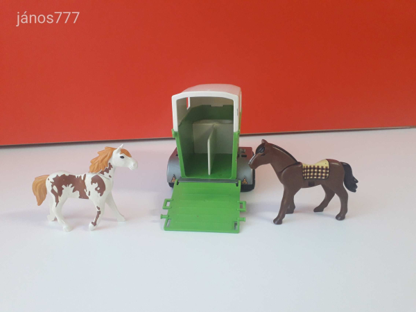Eredeti Playmobil Lószállító utánfutó + 2db ló csomag !!