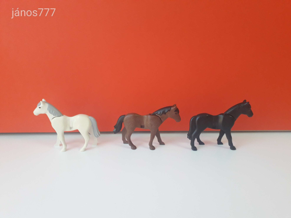 Eredeti Playmobil 3db ló állatfigura !!