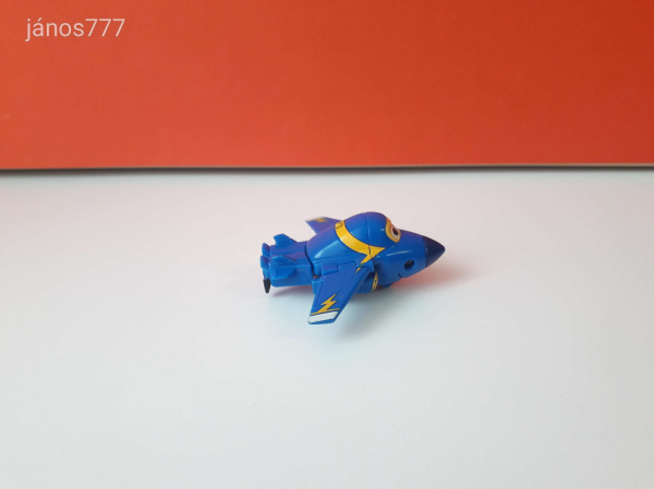 Eredeti Super Wings A Szárnyalók transformers átalakítható repülő Jerome !! 6,5x7x3cm