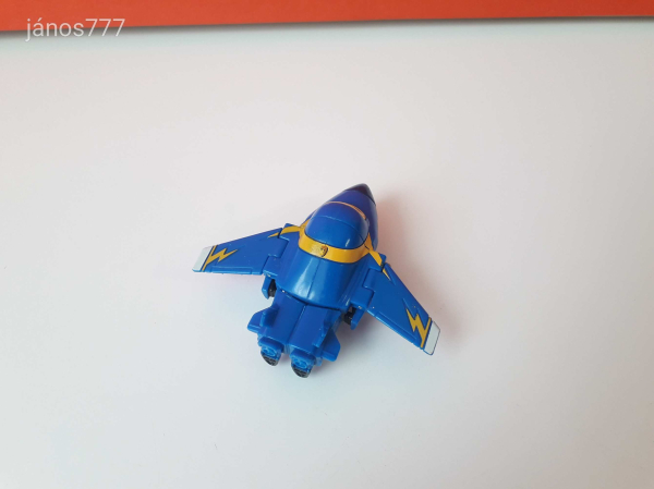Eredeti Super Wings A Szárnyalók transformers átalakítható repülő Jerome !! 6,5x7x3cm