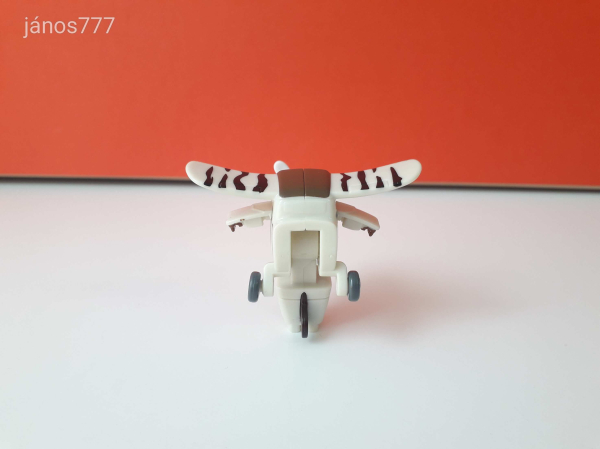 Eredeti Super Wings A Szárnyalók transformers átalakítható repülő Bello !! 6x6,5x3,5cm