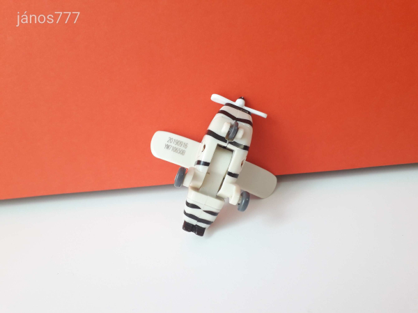 Eredeti Super Wings A Szárnyalók transformers átalakítható repülő Bello !! 6x6,5x3,5cm