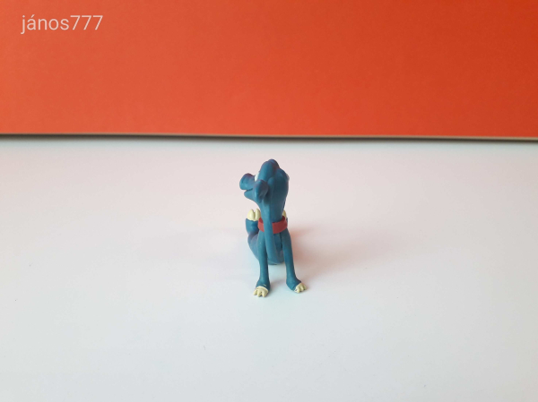 Eredeti Dragon Hunters Sárkányvadászok Hector figura !! 5cm