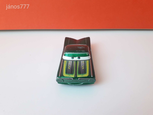 Eredeti Mattel Disney Verdák Villám barátja Ramone fém kisautó ! 8,5cm ! CARS