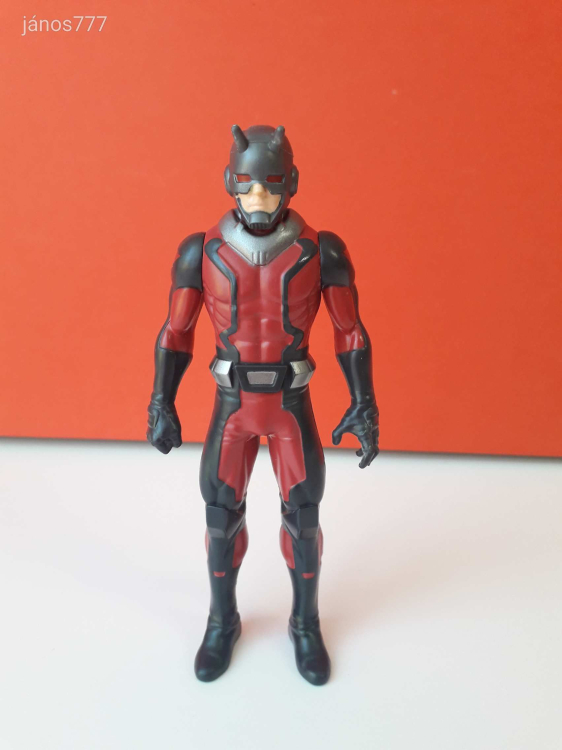 Eredeti Hasbro 2016 Marvel Hangya akciófigura !! 14,5cm ! 2.