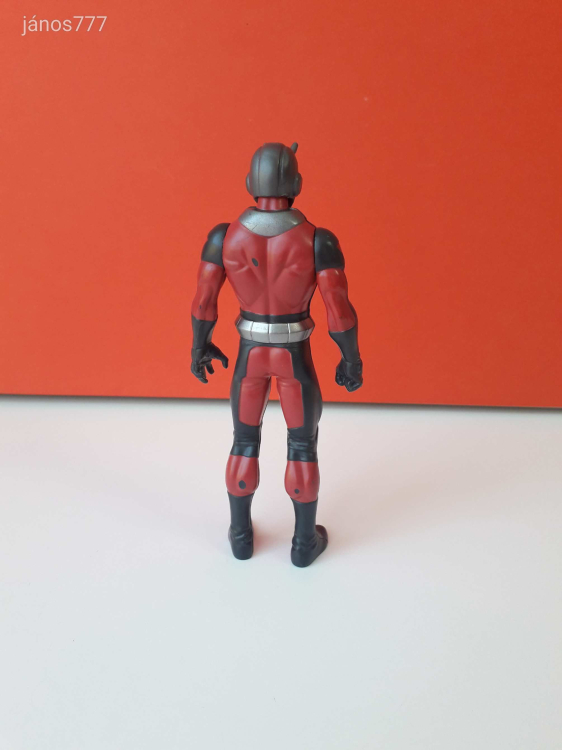 Eredeti Hasbro 2016 Marvel Hangya akciófigura !! 14,5cm ! 2.