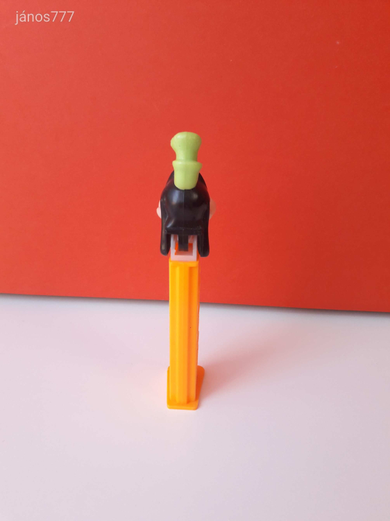 Eredeti PEZ cukorkatartó adagoló Disney Goofy kutya ! 12,5cm
