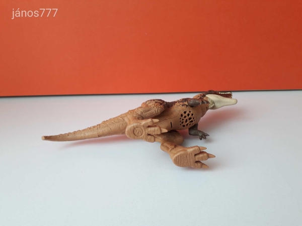 Eredeti Mattel Jurassic World Chaos Theory- Kryptops Wild Roar dinoszaurusz akciófigura !! 28cm