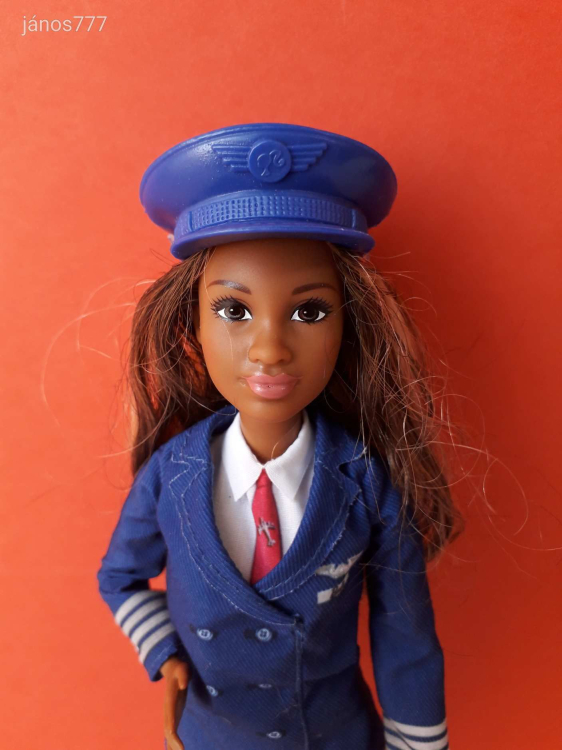Eredeti Mattel Barbie baba Barbie játékbaba repülőgép PILÓTA baba ! - INDONESIA 2016 / 2011