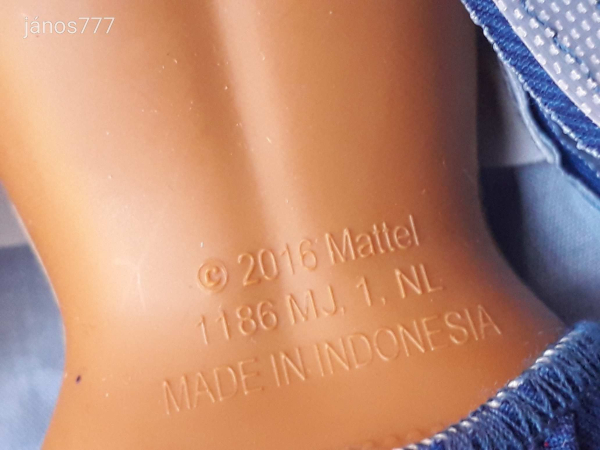 Eredeti Mattel Barbie baba Barbie játékbaba repülőgép PILÓTA baba ! - INDONESIA 2016 / 2011