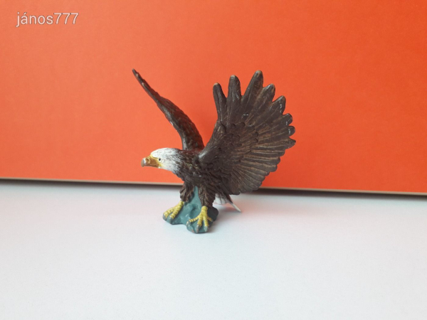 Eredeti Schleich Sas madár állatfigura ! 8,5x10cm ! 2001-es kiadás !! Schleich 16707