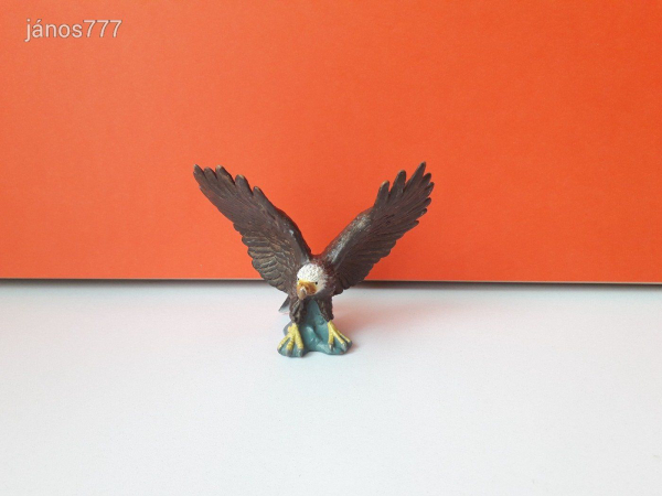 Eredeti Schleich Sas madár állatfigura ! 8,5x10cm ! 2001-es kiadás !! Schleich 16707