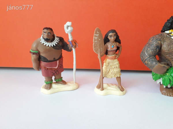 Eredeti Disney Vaiana Moana Maui és a többiek csomag !! 5db figura együtt !!