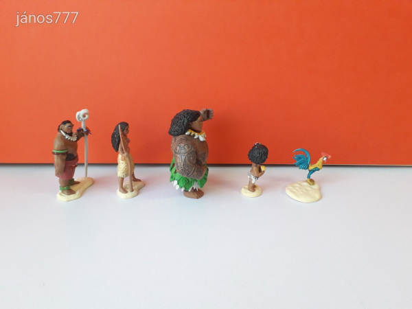 Eredeti Disney Vaiana Moana Maui és a többiek csomag !! 5db figura együtt !!