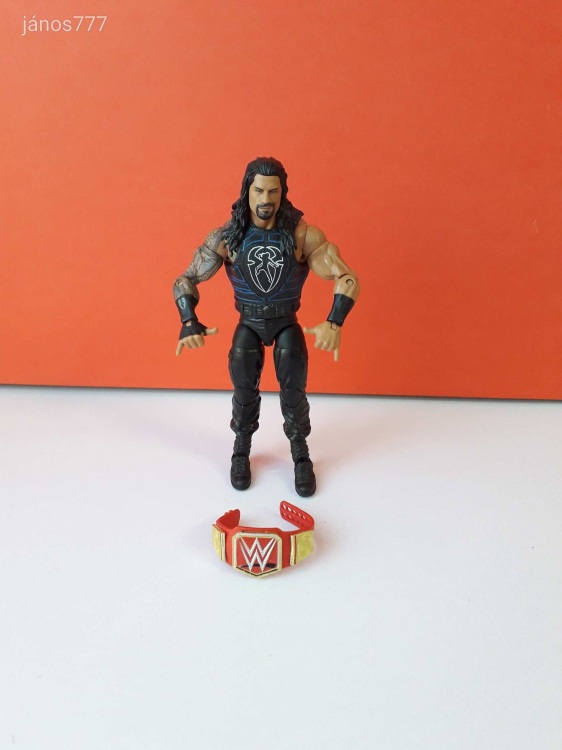 Eredeti Mattel 2011 WWE pankrátor Roman Reigns akciófigura !!! 18cm