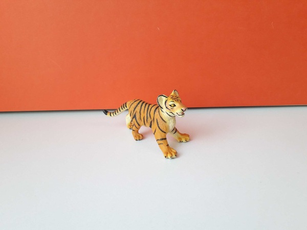 Eredeti Safari ltd Tigris állatfigura ! 13x7cm ! 2003as kidás