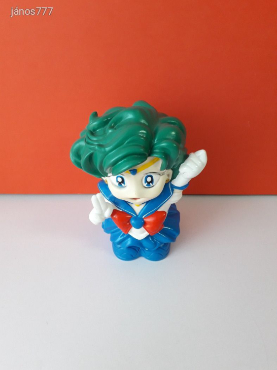 Extra Sailor Moon szereplő manga figura persely !! 20cm