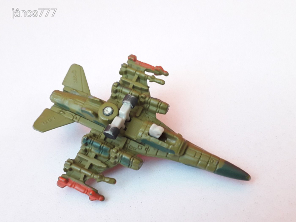 Eredeti Galoob 1992 Micro Machines F-16 Fighting Falcon vadászgép katonai jármű repülő !! Military