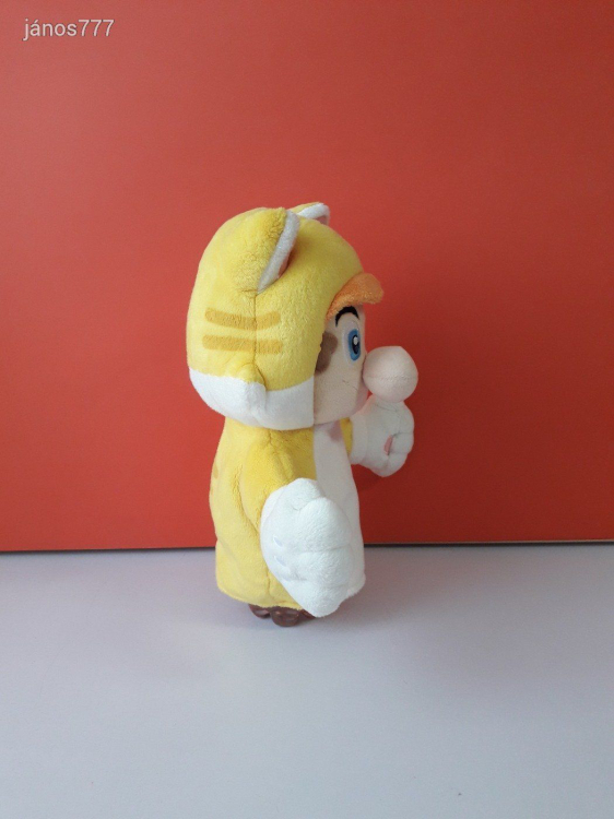 Eredeti Nintendo SUPER MARIO 3D LAND BÁB cica jelmezben plüss 26 cm-es kabala figura ! EXTRA