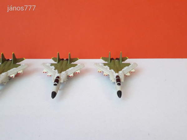 Eredeti Hasbro Micro Machines G.I.Joe Air Squadron 4db vadászgép katonai jármű repülő !! Military