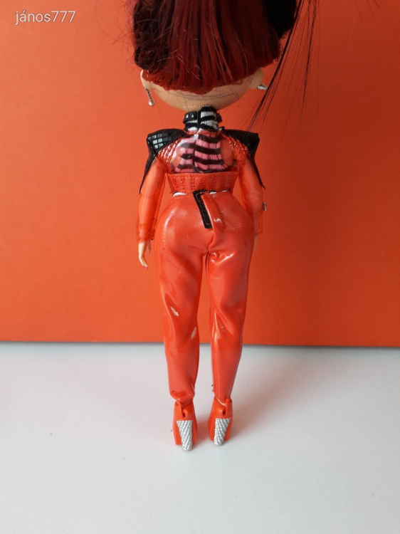 Eredeti MGA L.O.L. Surprise baba !! 25 cm-es LOL baba ! EXTRA !